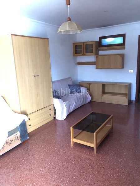 Foto c49b3684-39a8-4d54-a996-e921d14f63d7. Casa adossada amb aparcament a Agaete