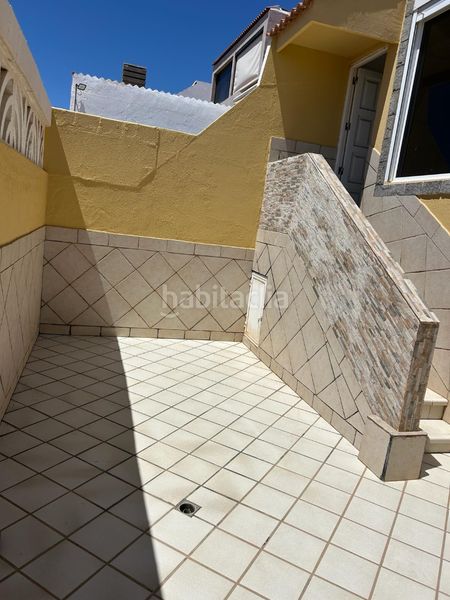 Foto 888d1c48-7ccb-42ed-9c67-942e767dfe31. Casa aparellada amb aparcament a Playa del Hombre - Taliarte - Salinetas Telde