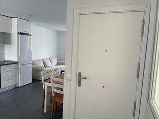 Alquiler Piso en Calle pío xii 58. Protucasa pone en alquiler acogedor piso en calle pío xxii