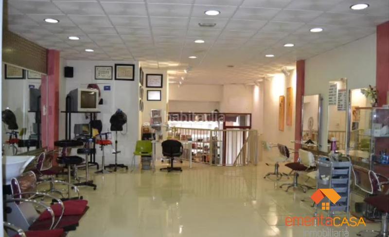 Foto 3051b90c-4c28-42bd-a866-e392d7d2935e. Local comercial local en Almendralejo