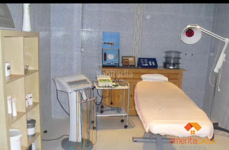 Foto 601ad98d-ae78-4da1-b3c3-26905ba1174a. Local comercial local en Almendralejo