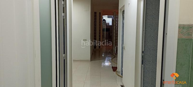 Foto 7bfb6f0e-e457-4c7b-ae07-30a5e8200c8a. Local comercial local en Almendralejo