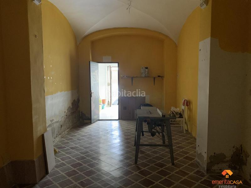 Foto 03971ea2-d6fd-4d55-86a0-baade112b8af. Edificio  en Almendralejo