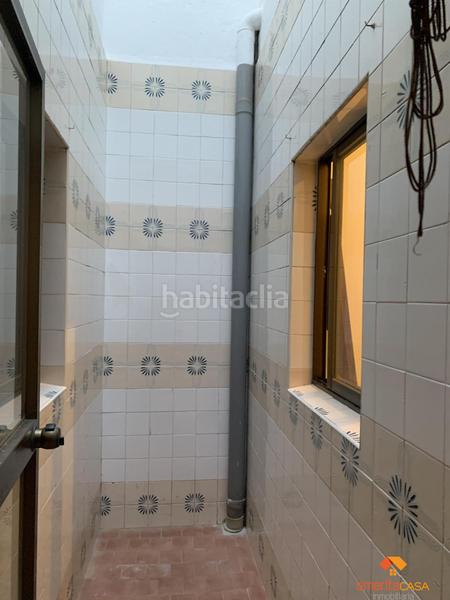 Foto 0c26a040-6e3c-470f-b730-c4ead6a3f81a. Edificio  en Almendralejo