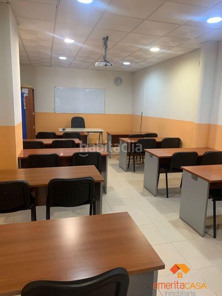 Foto fc974025-d738-416b-9c37-ec1499a834ff. Lloguer local comercial a Centro Mérida