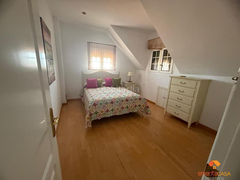 Foto 120ce492-028f-45dd-bb66-a45c4ae2f8c5. Xalet amb aparcament piscina a Oeste Mérida