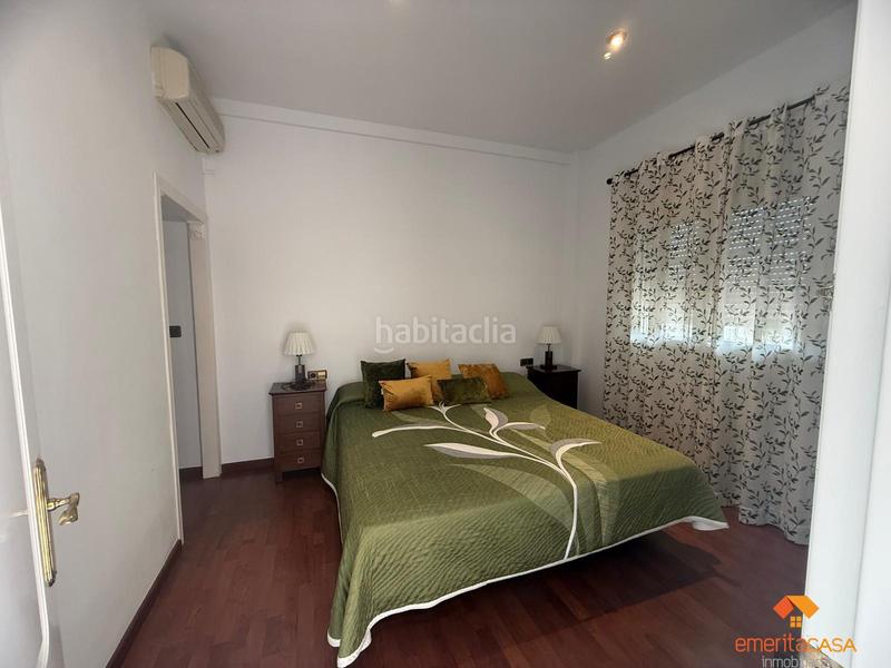 Foto 961d09b1-88ac-4270-9e78-a32878d8f38d. Xalet amb aparcament piscina a Oeste Mérida