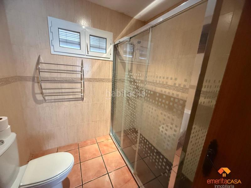 Foto a8dd05fa-40c3-478e-9794-79bb6de366e1. Xalet amb aparcament piscina a Oeste Mérida