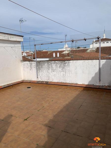 Foto e500108f-1397-495f-8321-f511eac8bbaa. Piso  en Almendralejo