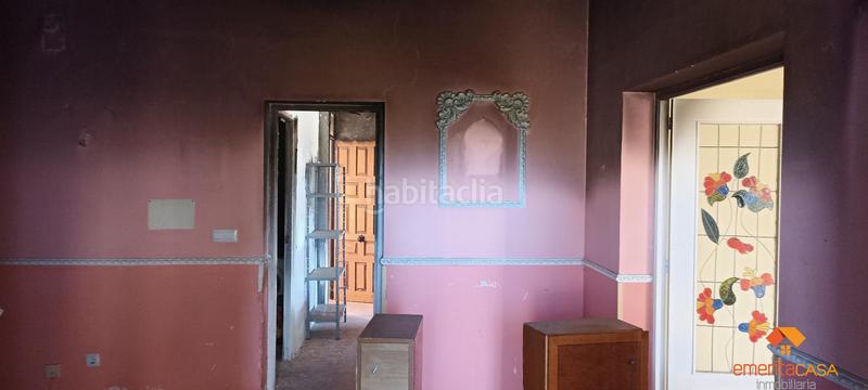 Foto ecbd6618-df90-4241-b348-a1601e0f5974. Chalet  en Almendralejo
