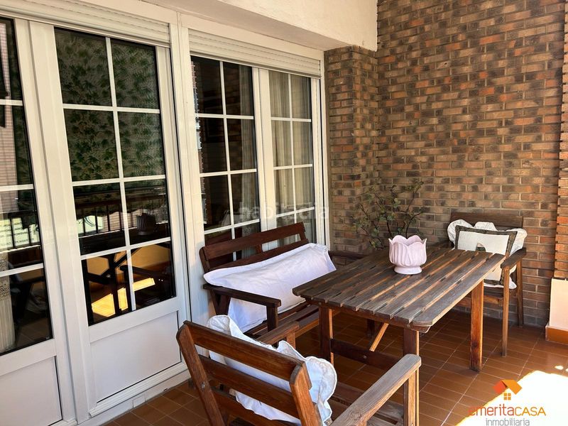 Foto 7680919b-027e-4f2f-b016-41269a435b36. Alquiler piso  en Centro Mérida