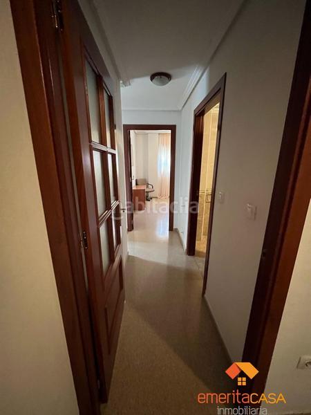 Foto ccbeb326-3aa3-407c-9d46-4d1ea21878db. Piso  en Almendralejo