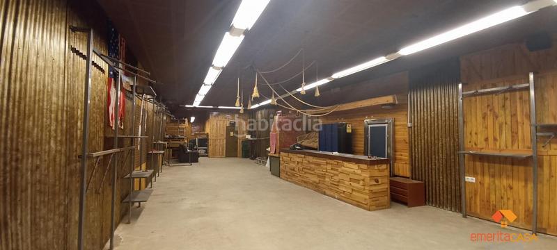 Foto 79635a0a-32f6-41fb-a31d-14fc93718c84. Edificio  en Almendralejo