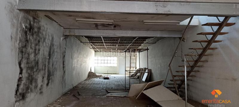 Foto 8b4a09a5-561e-4ebd-b8e7-98b62189442f. Edificio  en Almendralejo