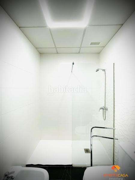 Foto e175db63-77cf-41be-8045-cb02d8cf920c. Apartament amb calefacció aparcament a Norte Mérida