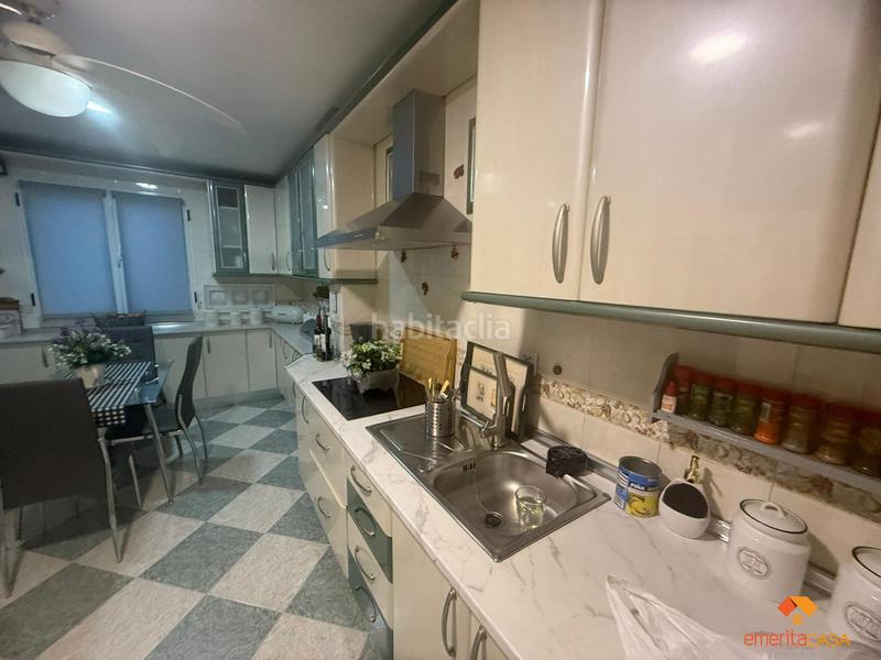 Foto 3718fa3f-4150-4754-bec6-93eb30e05156. Chalet mit heizung parking pool in Sur Mérida