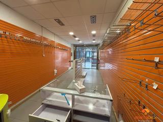 Lloguer Local Comercial a Centro. Méridalocal