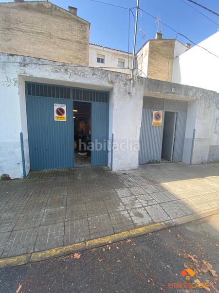 Foto eccda865-8f80-40c1-9fd5-4232a2a82a5c. Car parking in Centro Mérida