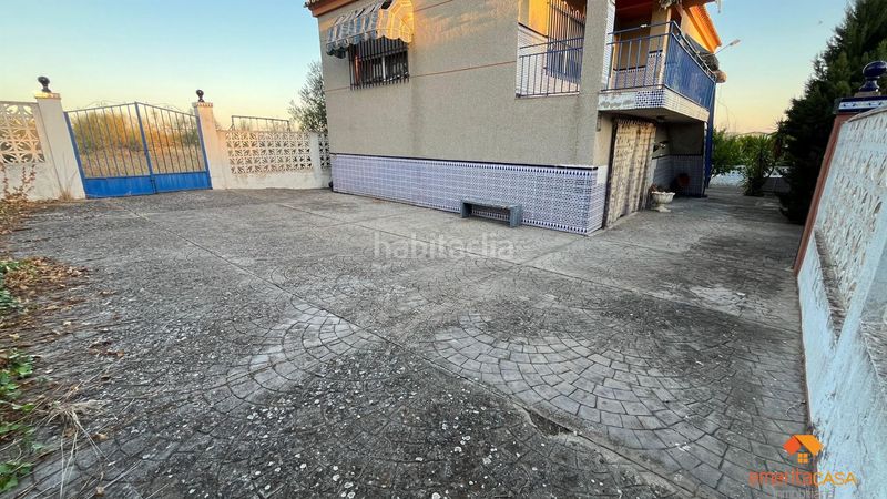 Foto 704030ef-07d7-465b-ae99-3b272e6c674c. Chalet almendralejochalet en Alange