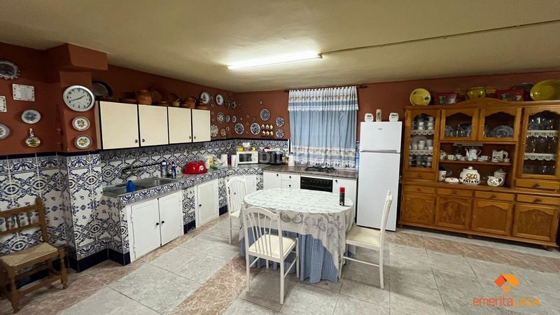 Foto fe444ffd-fc90-4446-a960-36de1dbe9d75. Chalet almendralejochalet en Alange