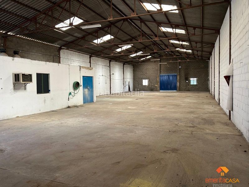 Foto 54ddfc44-9495-4f40-aae8-c9c0f97454b4. Alquiler nave industrial nave en Oeste Mérida