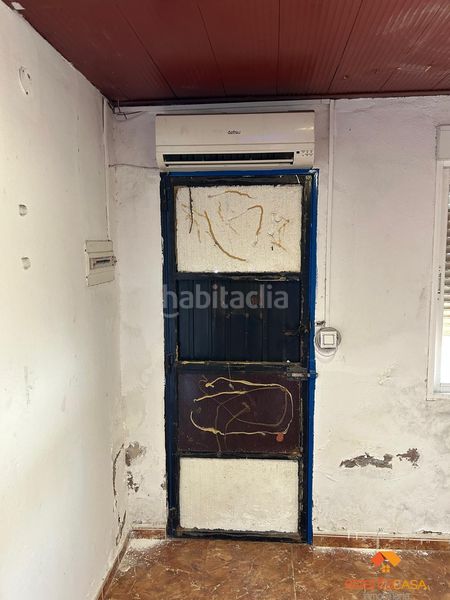 Foto cf0b5443-c1fb-49e6-a002-df7d29041702. Alquiler nave industrial nave en Oeste Mérida