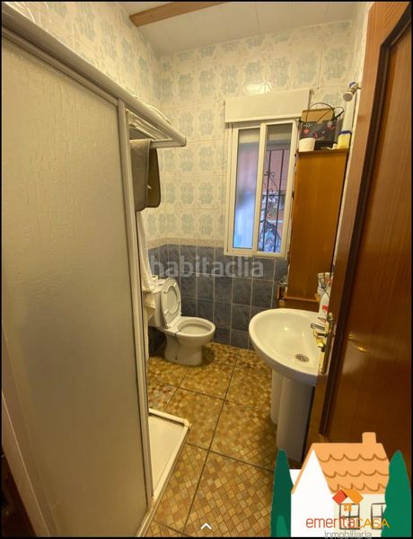 Foto f0e01198-509c-492a-86da-52f81a0d2d96. Masia amb piscina a Arroyo de San Serván