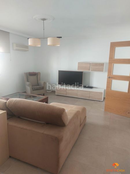 Foto b00233e6-834e-4e53-8263-a1dbd6828f1c. Flat with parking in Oeste Mérida