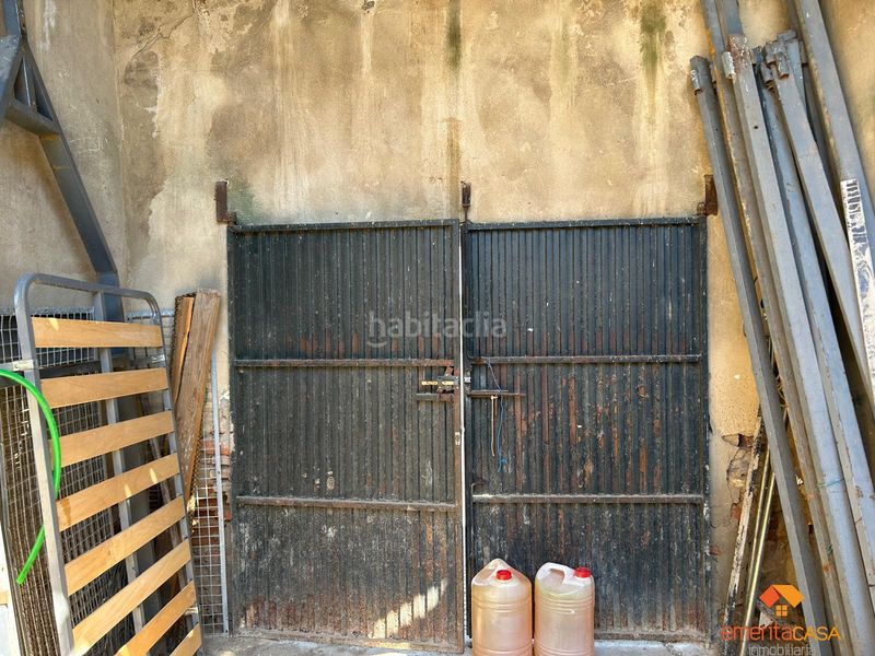 Foto 08cbd791-4f0e-443a-aa27-a14530b96926. Casa amb aparcament a Trujillanos