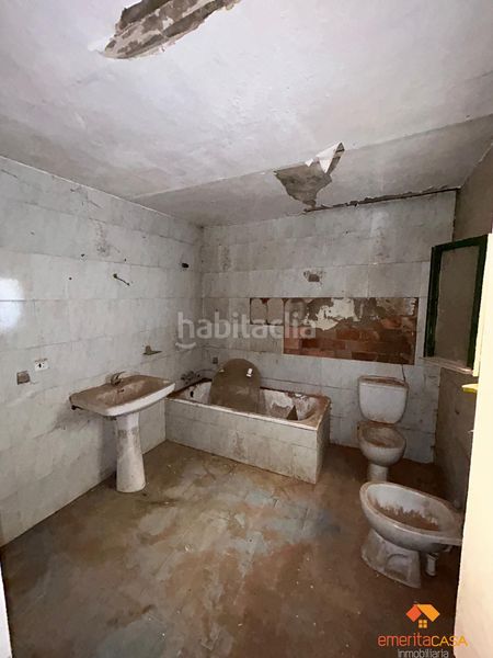 Foto 5c54269e-35b6-492c-8e9e-dd61026906c7. Casa amb aparcament a Trujillanos