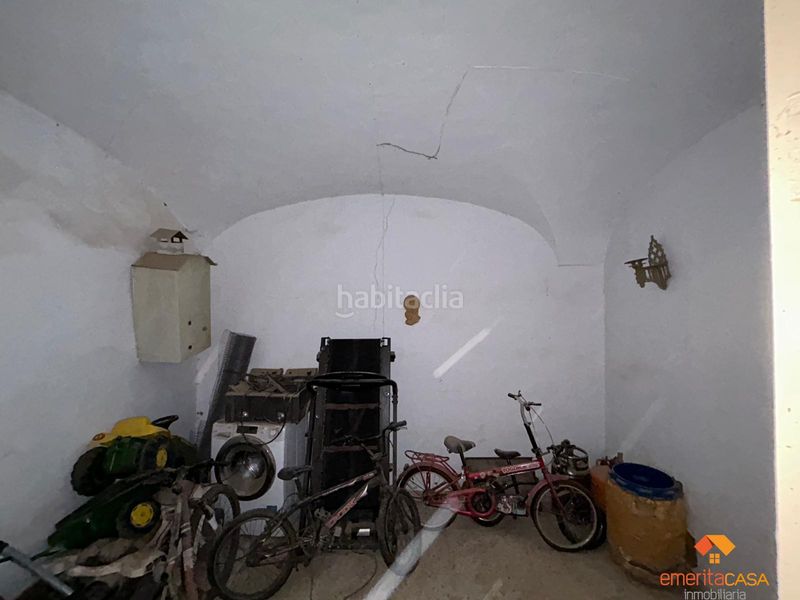 Foto 5ce7aa1d-69d7-4d66-add8-f2f90e4cadfc. Casa amb aparcament a Trujillanos