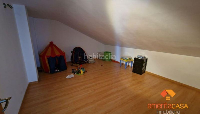 Foto 9060386f-5047-464e-85f6-b96af0429ee8. Casa a Montijo