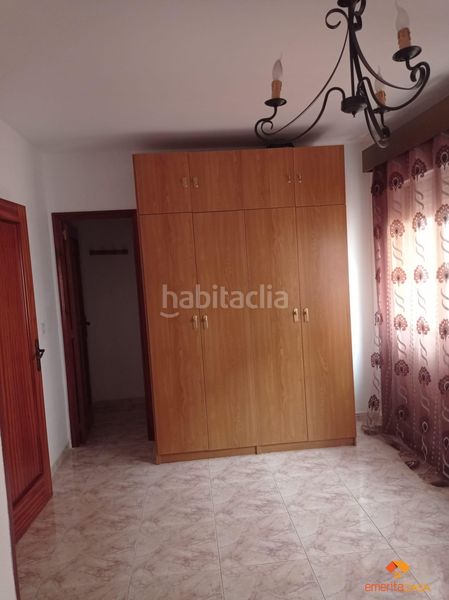 Foto a1ff74ed-581f-4078-b950-6e7debcbd5d4. Pis a Zafra