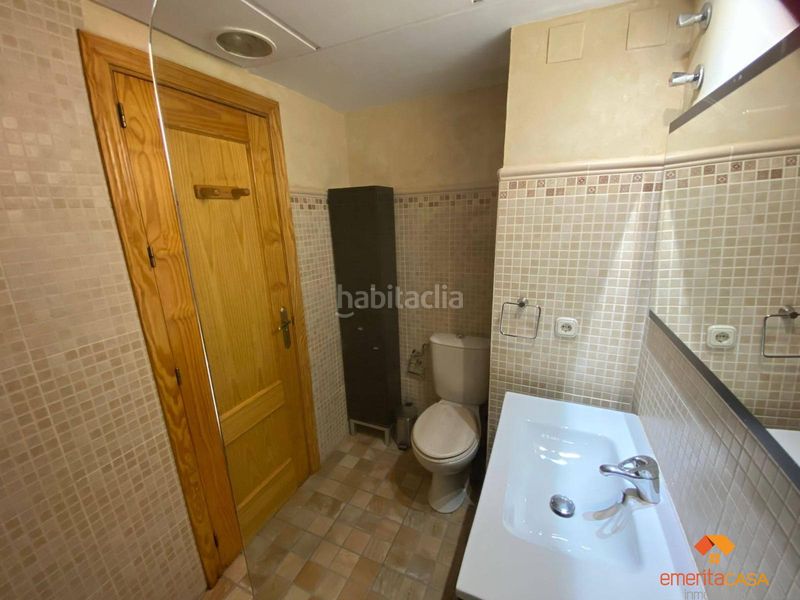 Foto 4e4fc967-f5c8-4d92-870f-c85bd7242e1a. Xalet amb aparcament a Norte Mérida