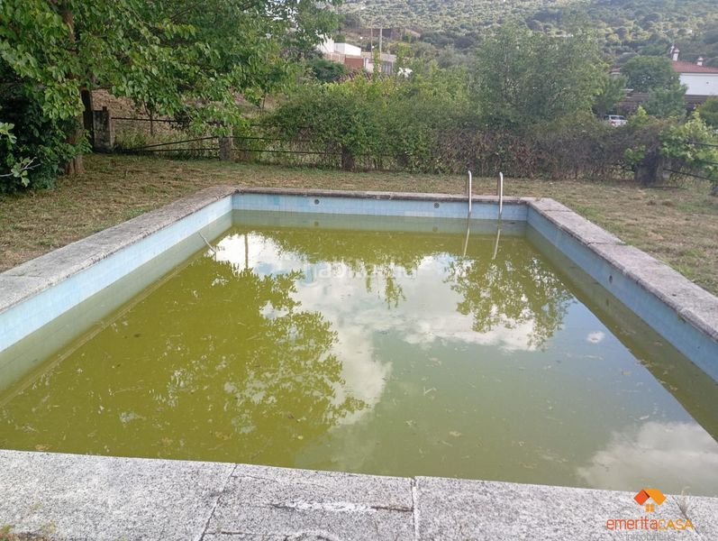 Foto 66dada92-a14f-474f-9d27-ecc27671eafd. Masia amb piscina a Campus Universitario Cáceres
