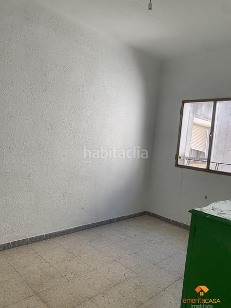 Foto a80c58d9-36b2-4702-8c89-319e742ee6e3. Pis a Almendralejo