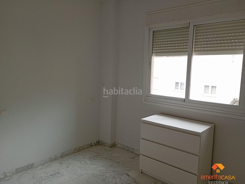 Foto 3fc8c9e4-cdd4-415f-8906-242f17ddcf51. Apartament amb calefacció a Centro Cáceres