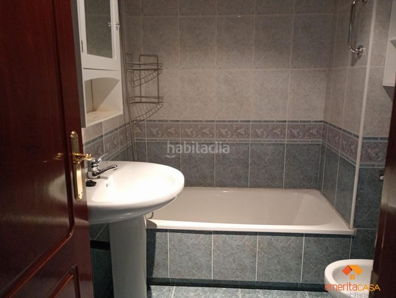 Foto 4654c553-d6ab-4ca1-bd9d-b7c6b5349bd9. Apartament amb calefacció a Centro Cáceres