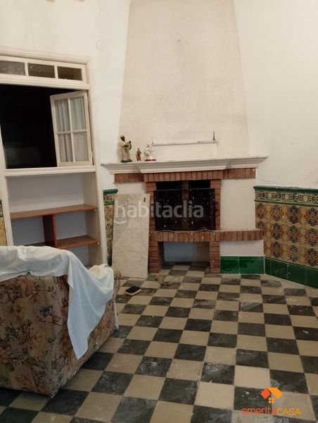 Foto 064b060f-a7a3-4ada-8be1-ffc8841dd3b0. Casa a Almendralejo