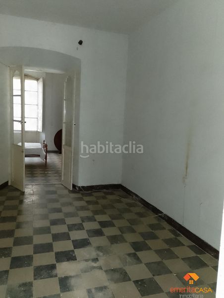 Foto f6dd37c3-ceb0-4f98-a25b-d517d618c277. Casa a Almendralejo