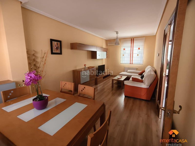Foto 4b9c9fdf-4e3b-4c7b-955b-b2aaef50c8fa. Chalet  en La Cañada - Aldea Moret Cáceres