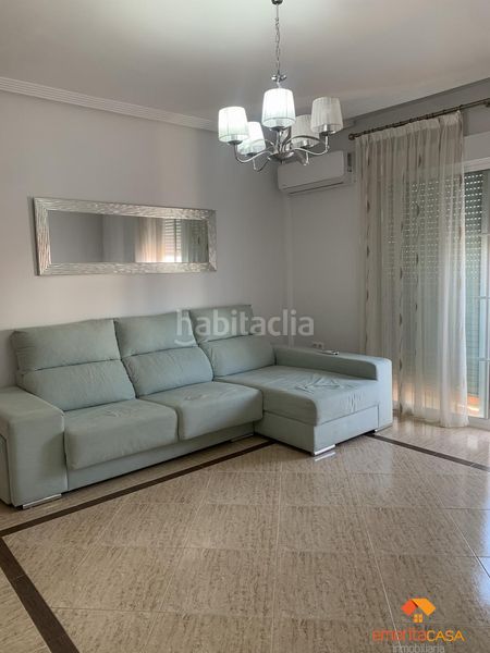 Foto b103e8a8-f627-44c0-924e-d0b81155af9d. Pis a Almendralejo