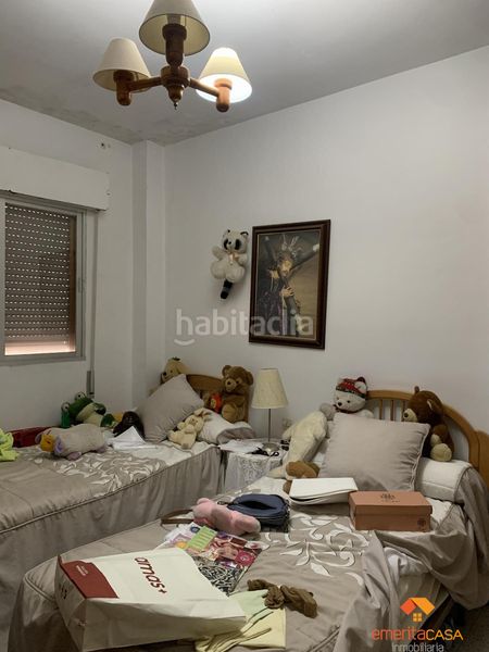 Foto b19d4a7a-ff21-47c5-b9cc-86b0c19efaba. Pis amb aparcament a Almendralejo