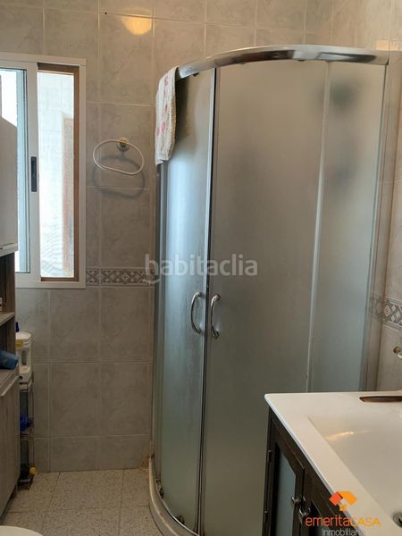 Foto ee264982-d14c-4cdc-b89d-d9e51d0c6626. Pis amb aparcament a Almendralejo