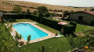 Bauernhof in Don Álvaro. Méridafinca de recreo