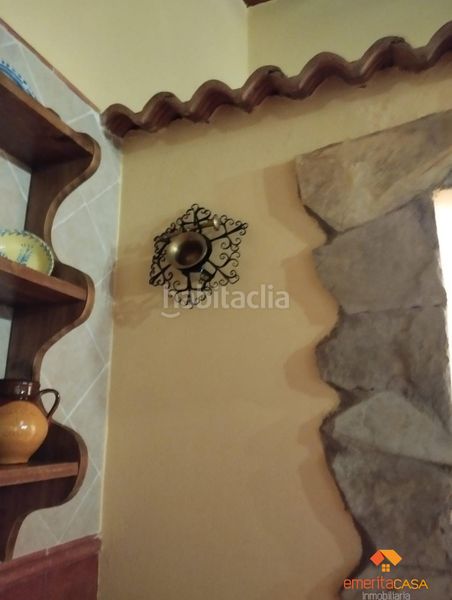 Foto d88a0fed-8f3d-47a3-9c60-d734576ff233. Masia a Sur Mérida