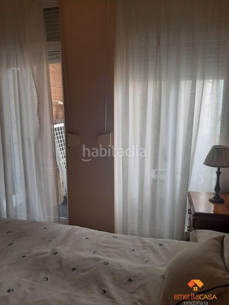 Foto b91baa2e-6104-4d07-b1d7-689ac6743560. Apartament amb calefacció aparcament a Centro Cáceres