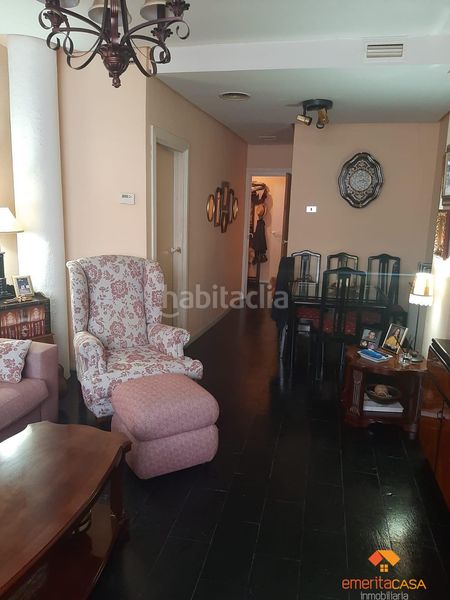 Foto f095a613-f25f-48f2-9bff-dcdf9efaa05d. Apartament amb calefacció aparcament a Centro Cáceres