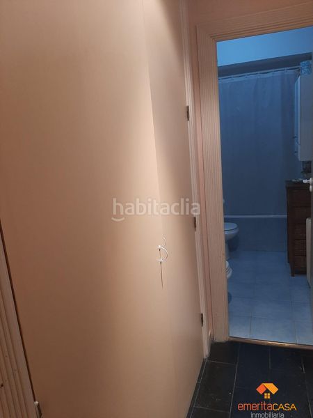 Foto f2f5b300-655b-4255-942a-5e8824596252. Apartament amb calefacció aparcament a Centro Cáceres