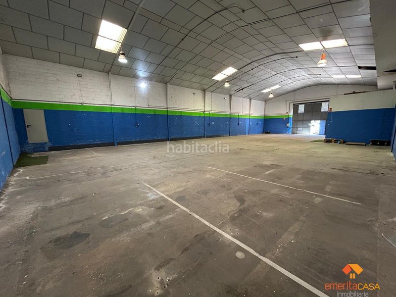 Foto b27d9bfe-6fea-4139-b54f-fb9e0b34b2b4. Location bâtiment à usage industriel dans Norte Mérida
